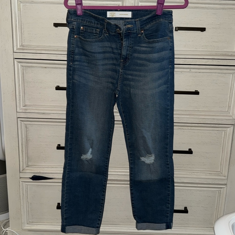 Signature Levi Strauss jeans EUC